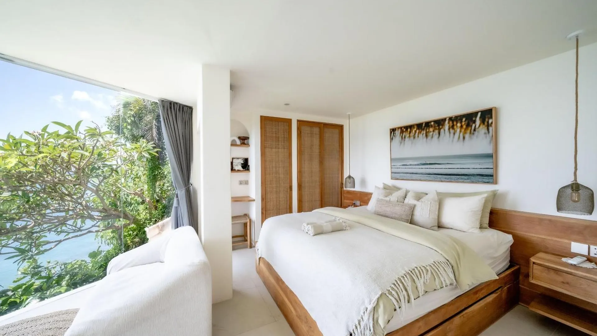 Bingin Glasshouse Uluwatu Villa
